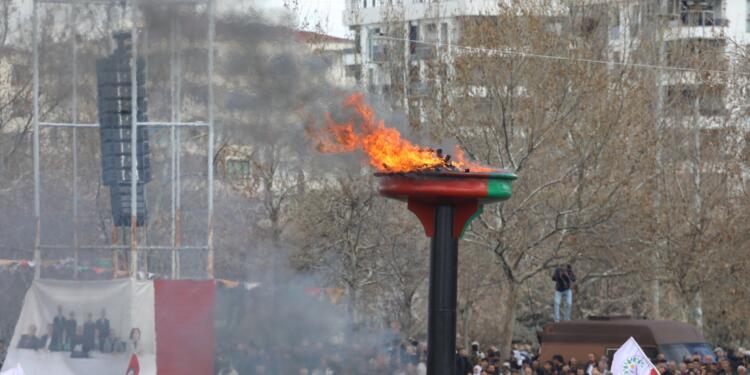 Amed Barosu ve ÖHD’den Newroz ‘hak ihlalleri’ raporu