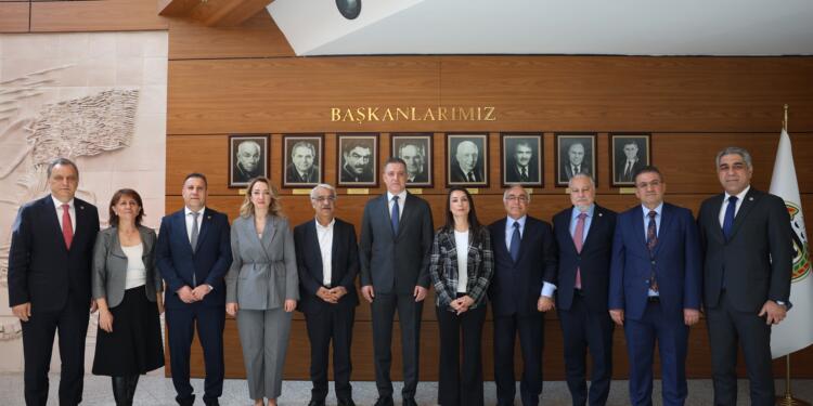 DEM Parti’den TBB’ye ziyaret