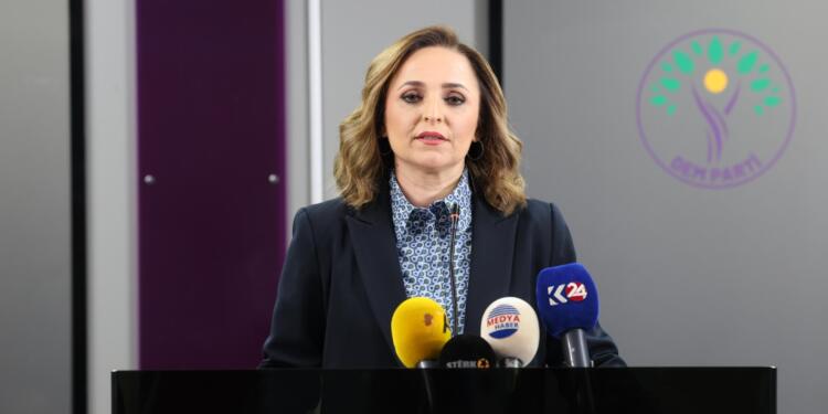 DEM Parti Sözcüsü: Herkes Öcalan’la görüşebilmeli