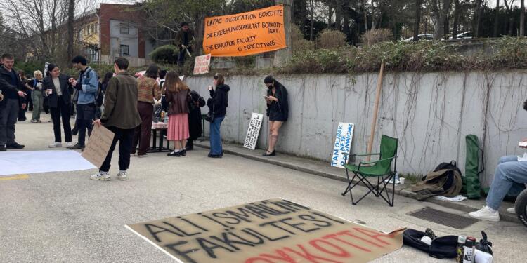 Anadolu Üniversitesi boykotta: Ali İsmail’in hayalleri için buradayız