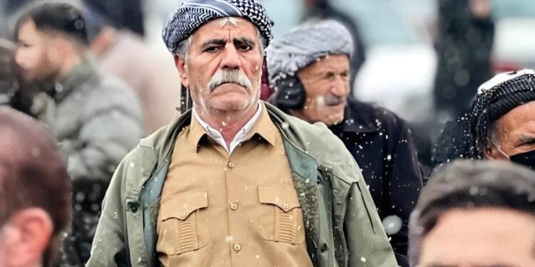 İran rejimi Kürt sanatçıyı Newroz kutlamaları nedeniyle tehdit etti