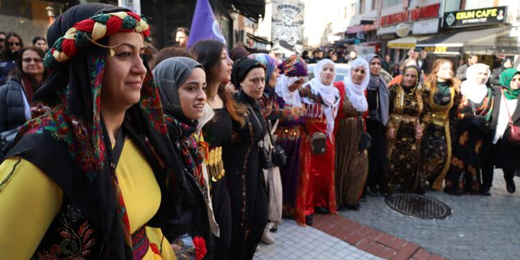 Fotoğraflarla 8 Mart 2025: Jin, Jiyan, Azadî!