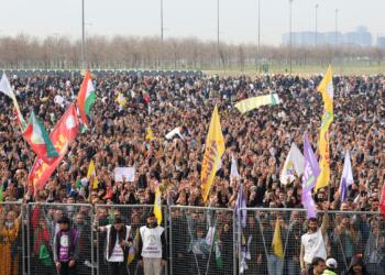 Yüz binler İstanbul’da Öcalan’ın özgürlüğünü istedi