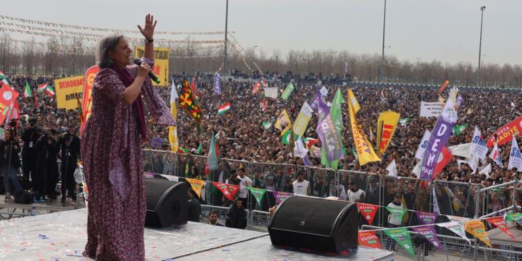 Fotoğraflarla 2025 İstanbul Newrozu: Abdullah Öcalan’a özgürlük