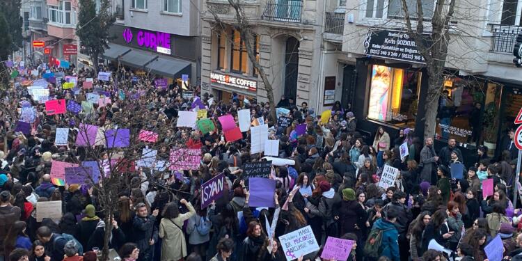 Fotoğraflarla 8 Mart 2025: Jin, Jiyan, Azadî!