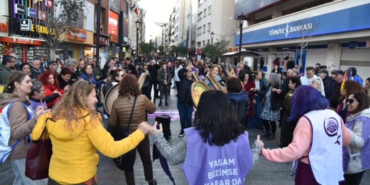 KESK’li kadınlar: ‘Aile Yılı’ ilanına karşı sözümüzü örgütlüyoruz