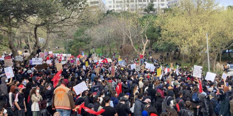 Binlerce öğrenci Maçka Parkı’nda buluştu