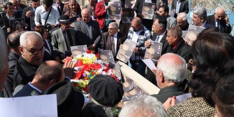 Mihemed Şêxo Qamişlo’daki mezarı başında anıldı