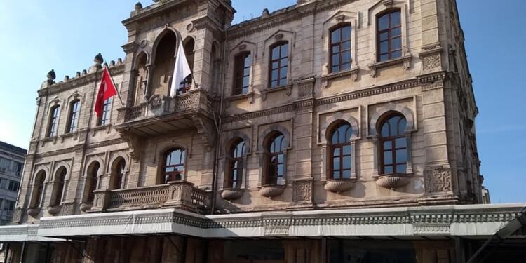 AKP’li Samsun Büyükşehir Belediyesi’nden cinsiyetçi 8 Mart mesajı