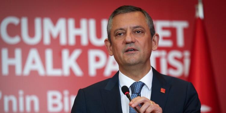 Özgür Özel’den yasak kararına tepki: Uymayacağız