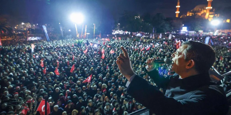 Özgür Özel: Burayı Erdoğan’ın kayyımına vermeyeceğiz