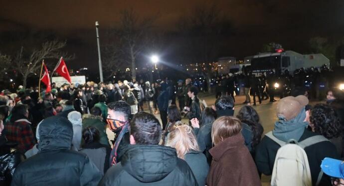 Gözaltında alınanların avukat talepleri karşılanmıyor