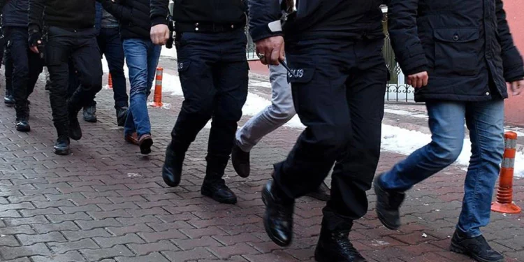 Sarıyer ve Şişli belediyelerine operasyon: 32 gözaltı