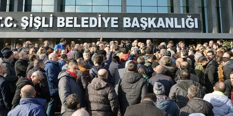 Şişli Belediyesi’ne kayyım kararı sonrasında istifa kararları