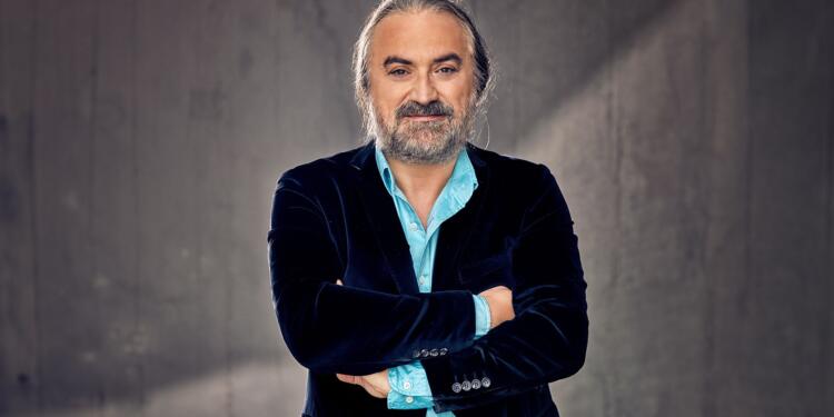 Sanatçı Volkan Konak hayatını kaybetti