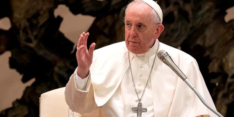 Papa Francis hayatını kaybetti