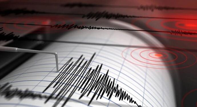 Kandilli Rasathanesi: Artçılar sürecek, riskli binalara girmeyin