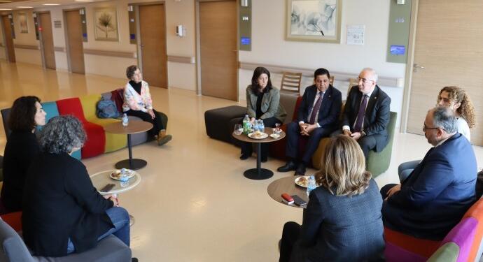 Önder için hastane ziyaretleri sürüyor