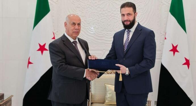 Irak, Şara’yı Arap Zirvesi’ne davet etti