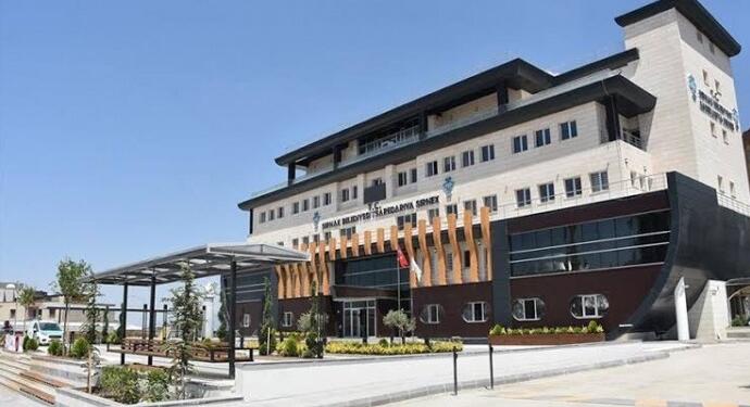 Yolsuzluk yapan müdür izne ayrılmadığını iddia etti