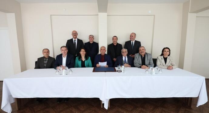 DEM Parti Heyeti İmralı Adası’ndan döndü