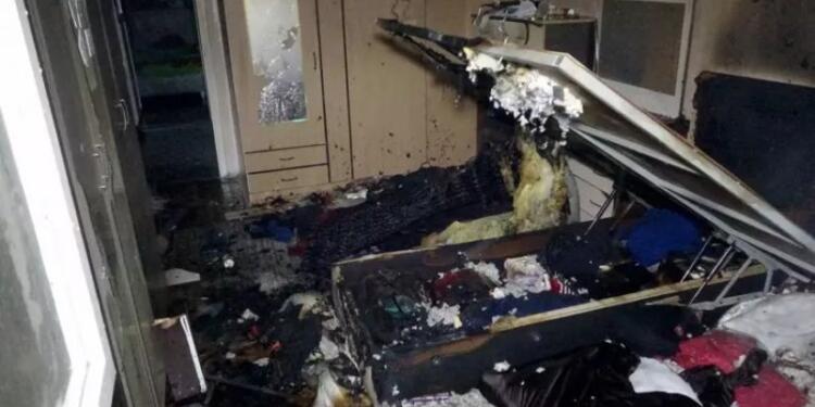 Boşanma aşamasında olduğu kadının evini yaktı