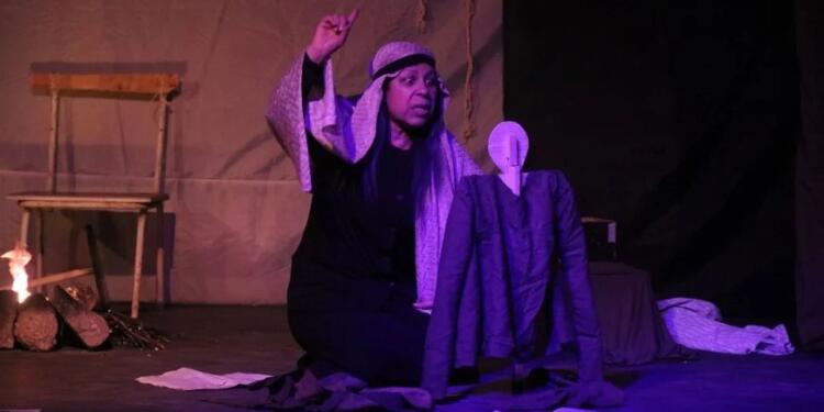 Tiyatro festivalinde ‘Parenoya’ ve ‘Îcar’ oyunu