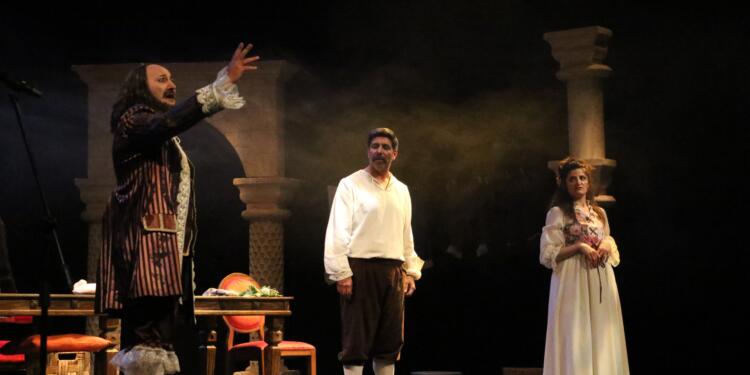 Amed’de Romeo û Juilet oyununa büyük ilgi