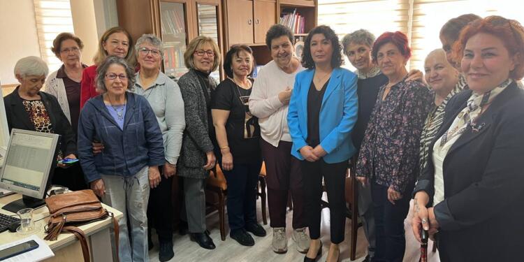 DEM Parti Kadın Meclisi 29 Ekim Derneği’ni ziyaret etti