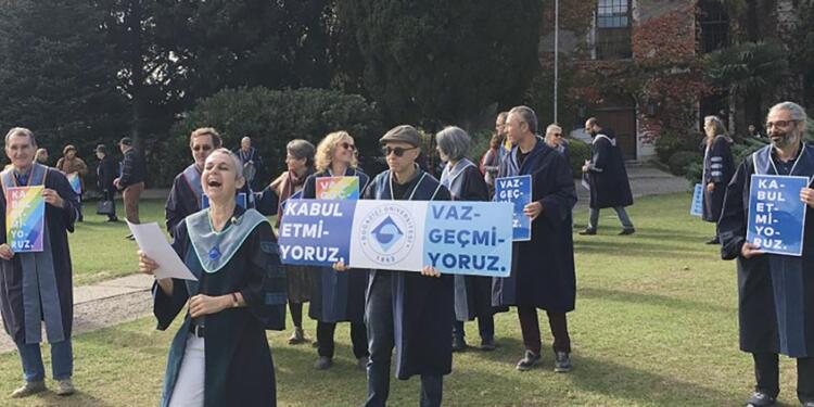 Esra Mungan: Direnişimiz onlara dert olsun