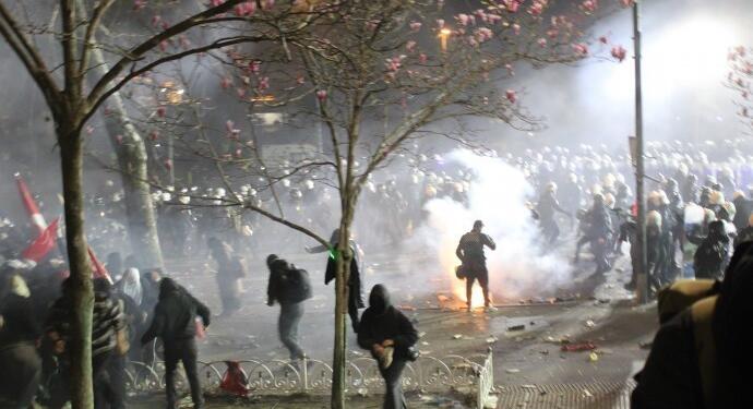 İstanbul ve İzmir’de 11 kişi tahliye edildi