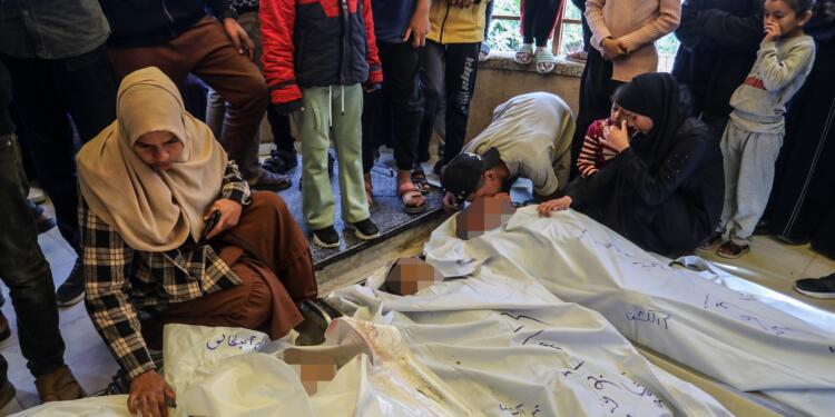 İsrail Gazze’ye saldırdı: 11 Filistinli katledildi