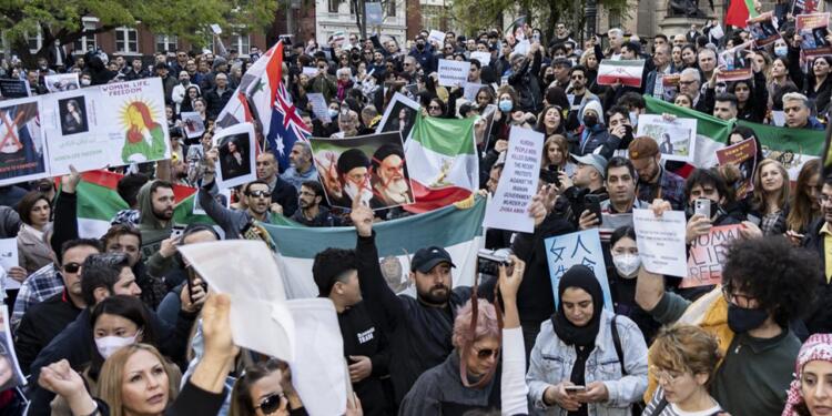 İran’da 3 ayda 8’i kadın 230 kişi idam edildi