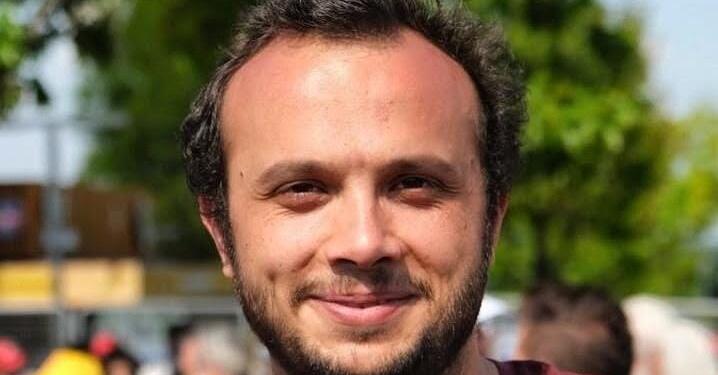 EMEP GYK üyes Eren Öner gözaltına alındı