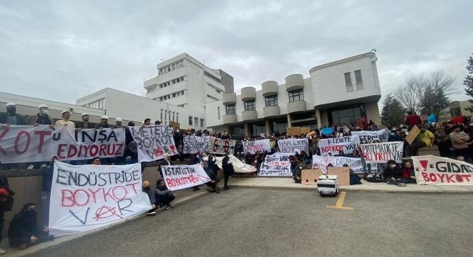YÖK’ten boykot çağrısı yapanlara ‘soruşturma’ talimatı