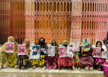 Belucistan’da gözaltılara karşı oturma eylemi