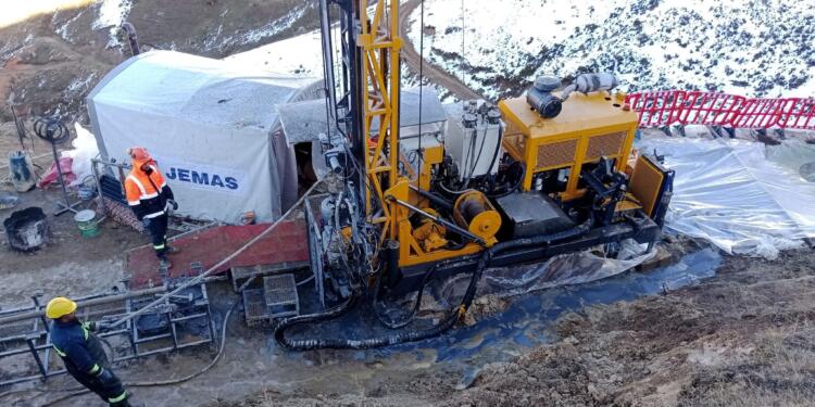 Trabzon’da sondaj çalışmaları, heyelana neden oldu