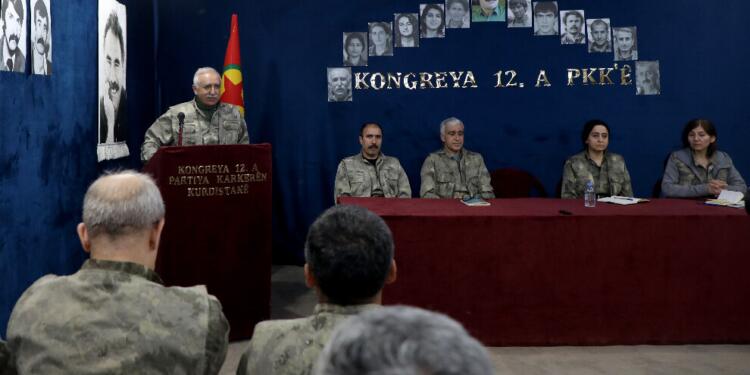 Karayılan: Rêber Apo’nun yol ve yöntemlerine güveniyoruz