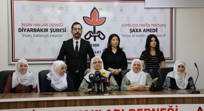 Asker ve polis annelerine çağrı: Elinizi Barış Anneleri’nin eline verin