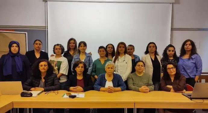 Avrupa Kürt Kadın İnisiyatifi kuruldu: Kadın birliğinin sürece katkısı olacak