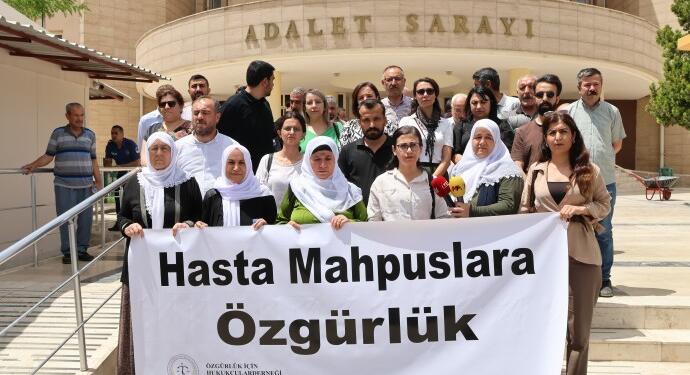 Riha’da hasta tutsaklar için eylem