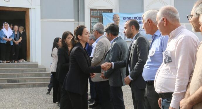 Önder için taziye ziyaretleri gün boyu sürdü