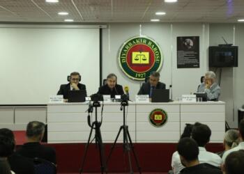 Amed Barosu’ndan ‘Kürt meselesine anayasal bakış’ başlıklı panel