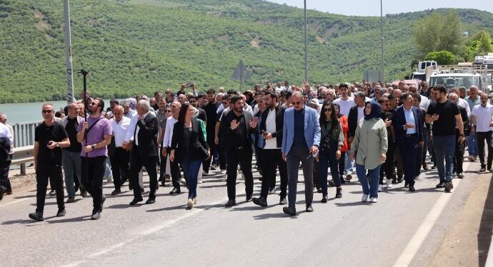 Dêrsim anması: Tek taraflı barış olmaz