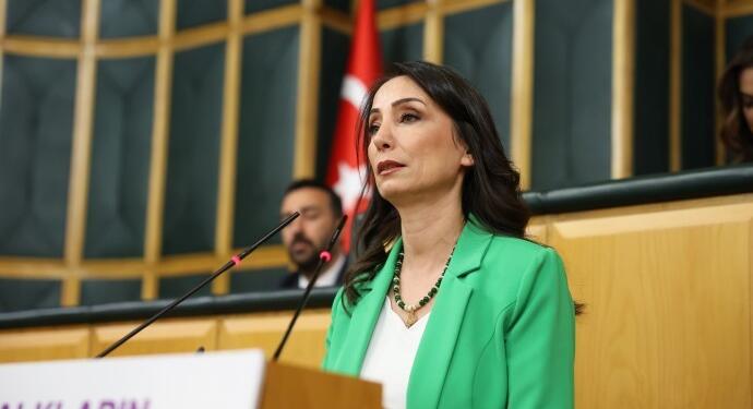 Tülay Hatimoğulları: Yeni bir başlangıcın tanığıyız