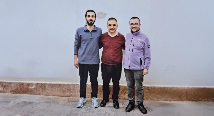 Ercüment Akdeniz: Bırakın barış gazetecileri işini yapsın