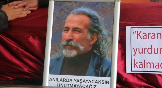 Şair Öztürk için cenaze töreni