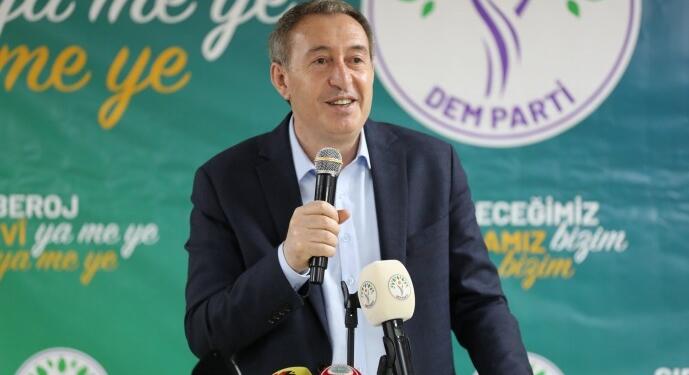 Bakırhan: Cumhuriyet Kürt’ü de eşit yurttaş olarak görsün
