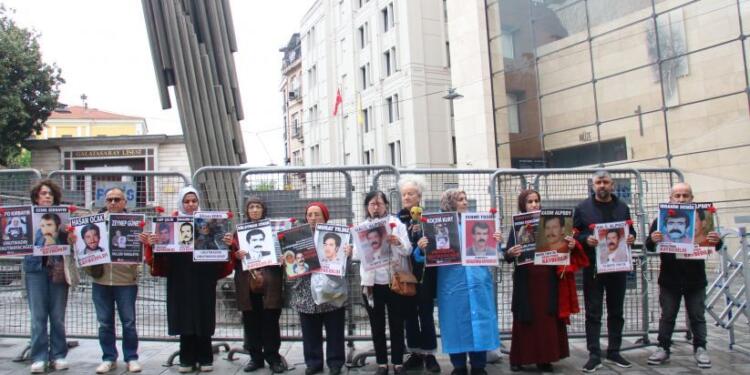 Cumartesi Anneleri Halil ve Kasım Alpsoy için adalet istedi