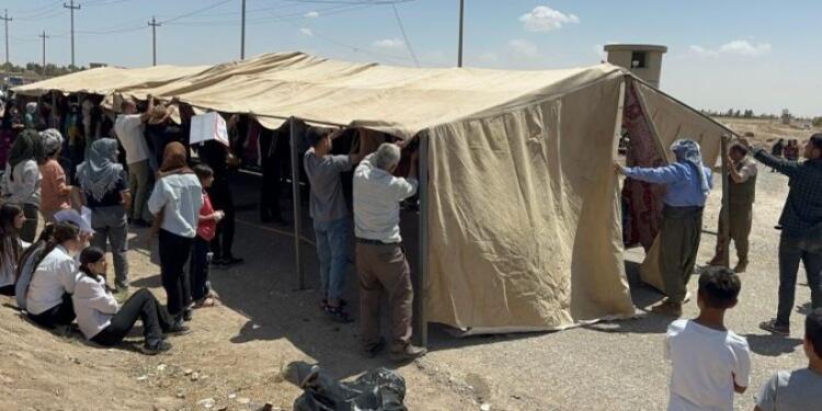 Mexmûr’da kitlesel yürüyüşün ardından direniş çadırı kuruldu